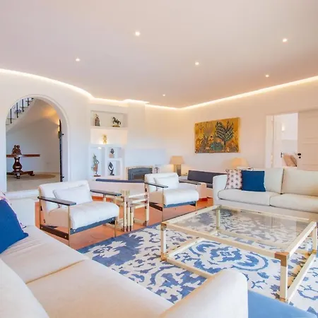 Spectacular 4 Bed With Pool Near Carvoeiro Вилла Поршеш
