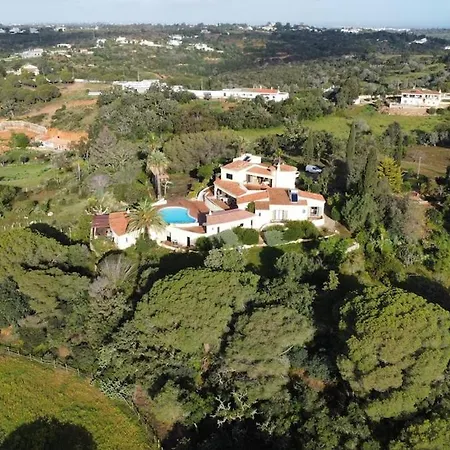 Spectacular 4 Bed With Pool Near Carvoeiro