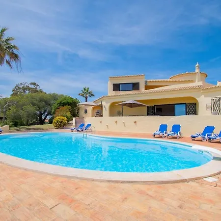 Spectacular 4 Bed With Pool Near Carvoeiro