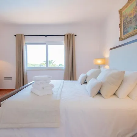 Willa Spectacular 4 Bed With Pool Near Carvoeiro